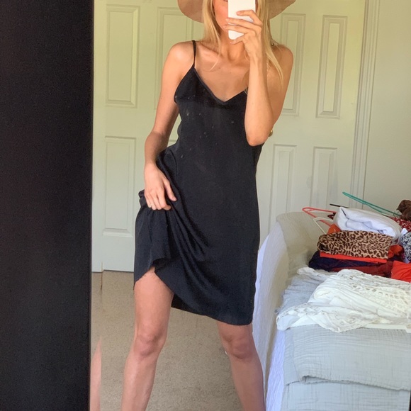 Satin like slip mini dress - Picture 4 of 7